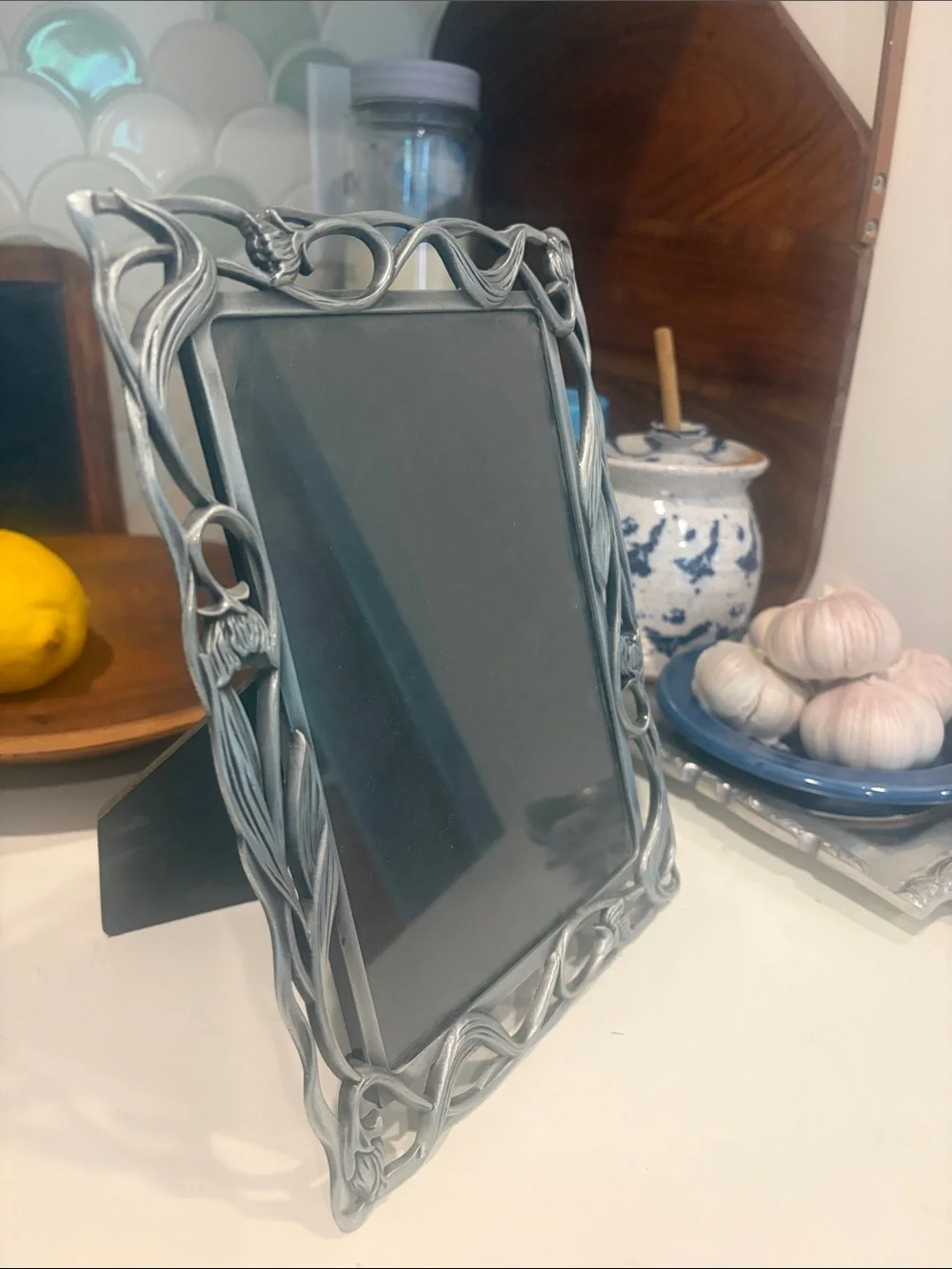 Ornate Silver Floral Metal Picture Frame - Decorative Wall Art